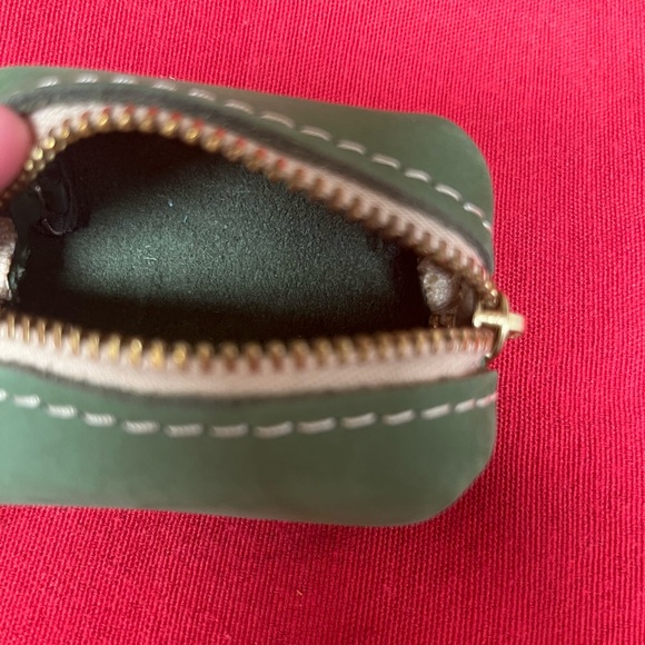 NWT Portland Leather Dopp Keychain - Picture 2 of 2